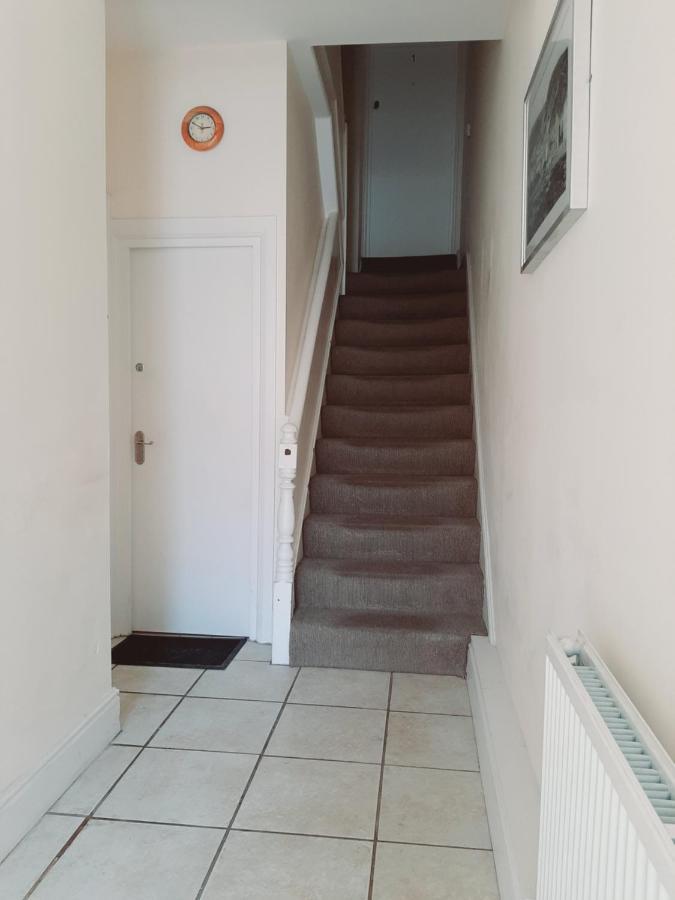 Cosy 1 Bedroom Apartment In The Heart Of لاندودنو المظهر الخارجي الصورة