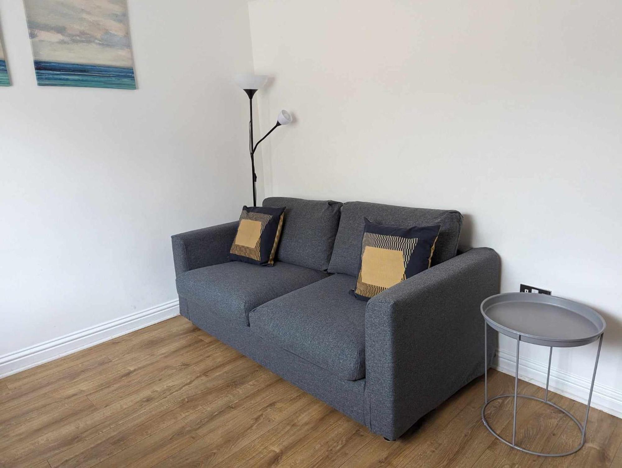 Cosy 1 Bedroom Apartment In The Heart Of لاندودنو المظهر الخارجي الصورة